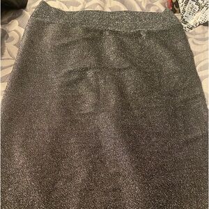 Silver pencil skirt